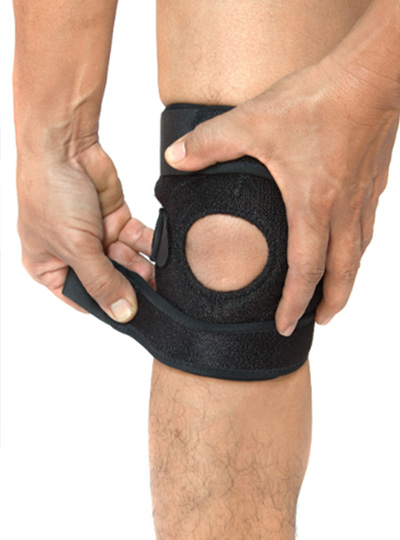 膝の機能障害を補う装具治療