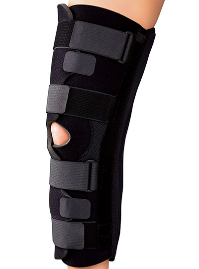 膝の機能障害を補う装具治療